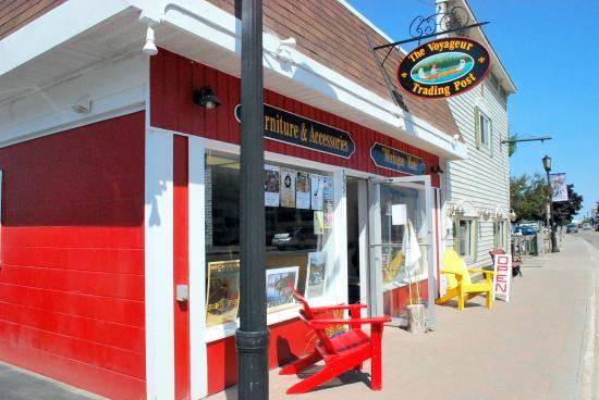 Voyageur Trading Post